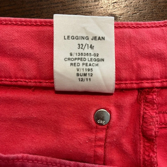 Gap Cropped Legging Jeans Red Peach, Size 32/14r - Picture 3 of 5